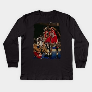 Scottie Pippen , Michael Jordan and Horace Grant Kids Long Sleeve T-Shirt